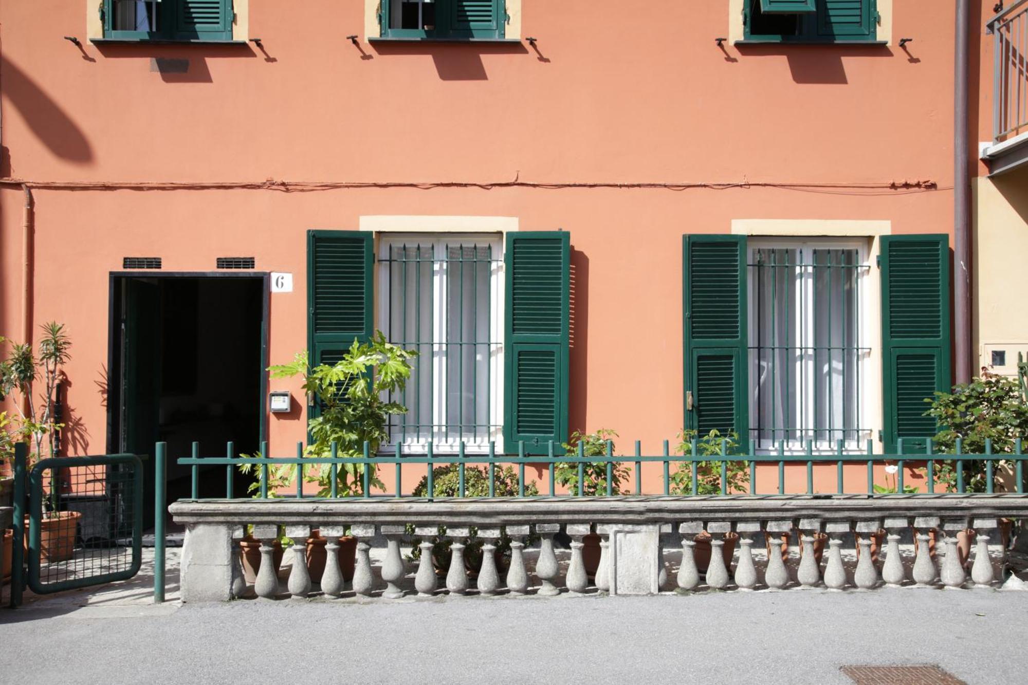 Apartment Posidonia Casa Al Mare In Citta